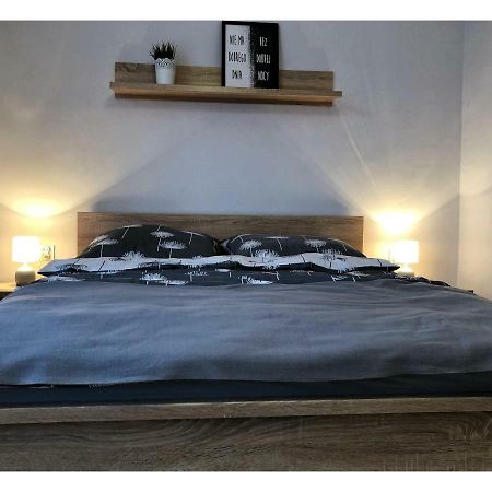 Apartament Przy Ratuszu 热舒夫 外观 照片