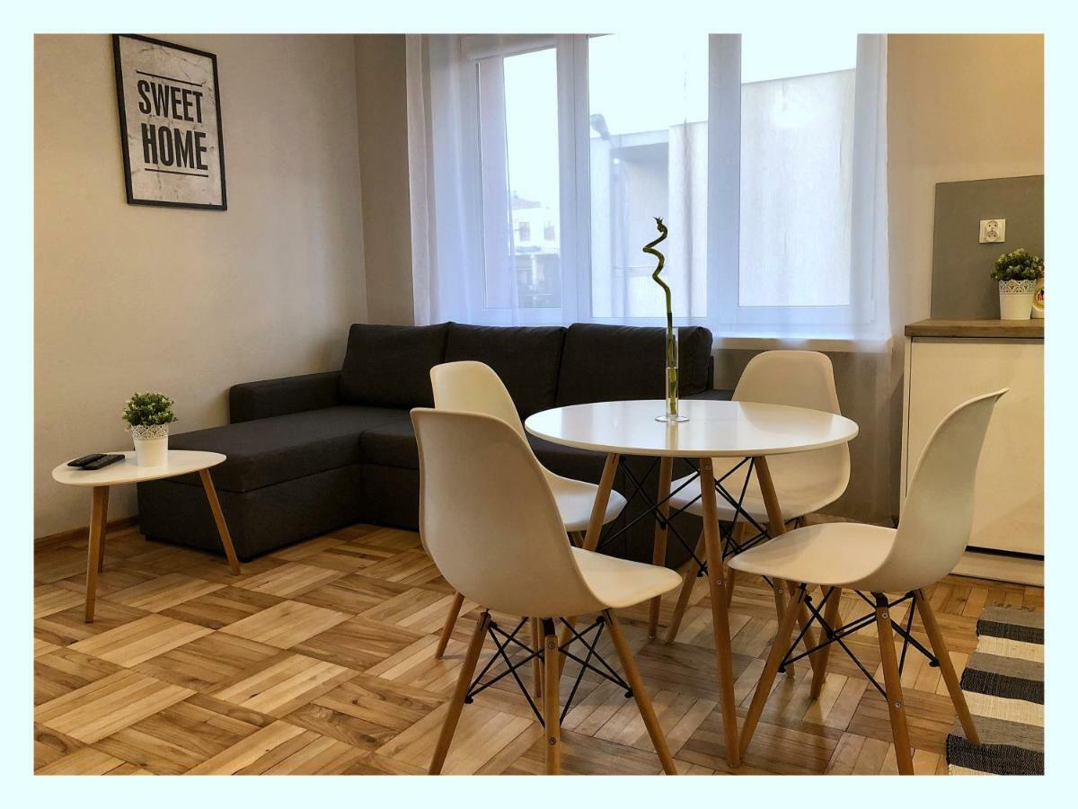 Apartament Przy Ratuszu 热舒夫 外观 照片